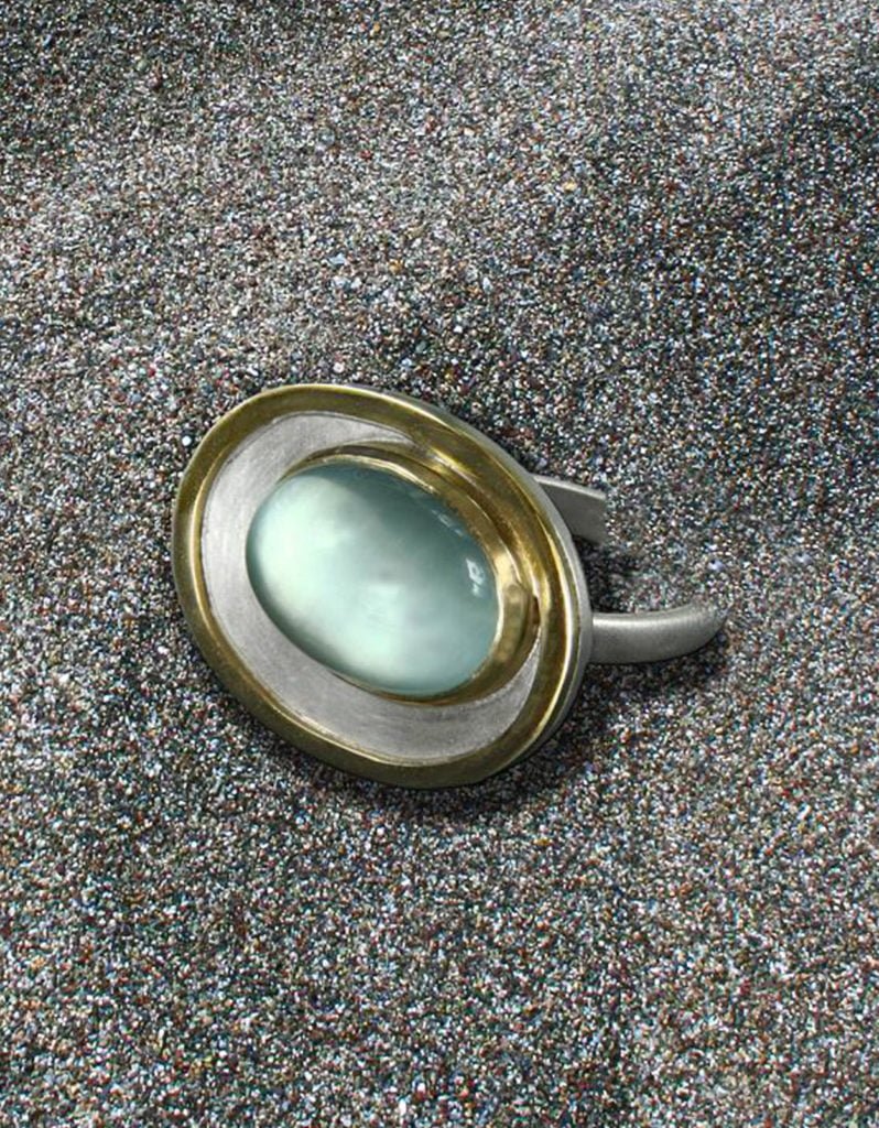 Ring 05